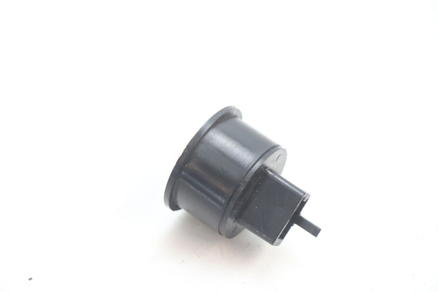 photo de TURN SIGNAL RELAY PEUGEOT VIVACITY 50 (2004 - 2009) - Component detail
