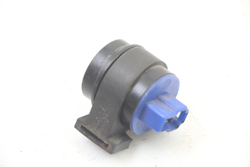 photo de TURN SIGNAL RELAY YAMAHA WHY 50 (1998 - 2000) - Component detail