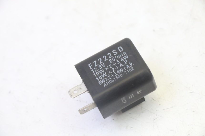 photo de TURN SIGNAL RELAY YAMAHA X-CITY XCITY 125 (2007 - 2013) - Main view