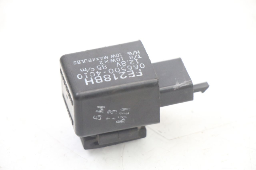 photo de TURN SIGNAL RELAY YAMAHA X-MAX XMAX ABS 250 (2010 - 2012) - Component detail