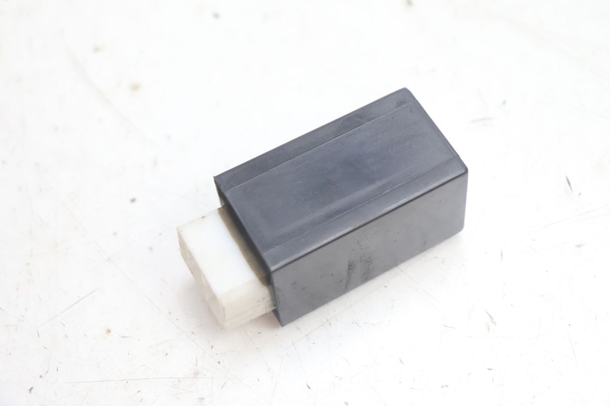 photo de FLASHER RELAY YAMAHA XMAX X-MAX 125 (2006 - 2009) - Component detail