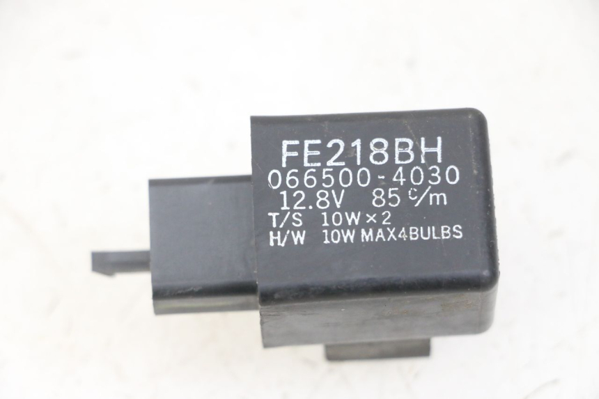 photo de TURN SIGNAL RELAY YAMAHA XJ6 ABS 600 (2008 - 2016) - Main view