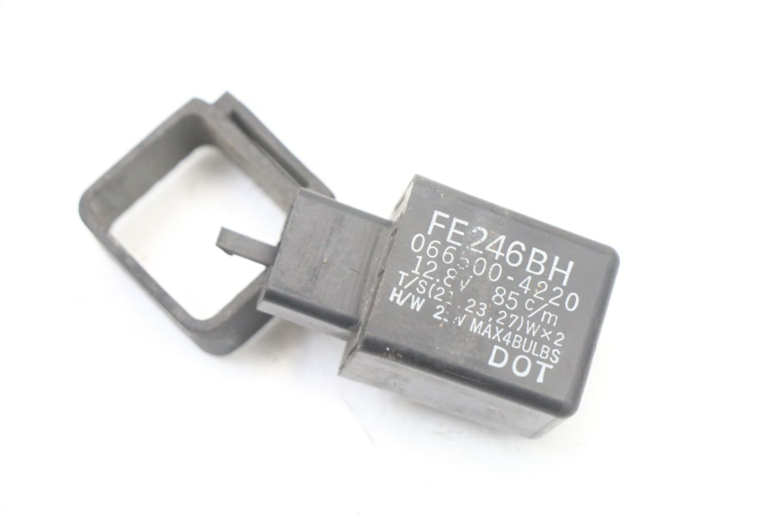 photo de FLASHER RELAY YAMAHA FZS FAZER 600 (2001 - 2003) - Main view