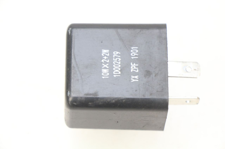 photo de FLASHER RELAY PIAGGIO ZIP 4T 50 (2018 - 2020) - Main view
