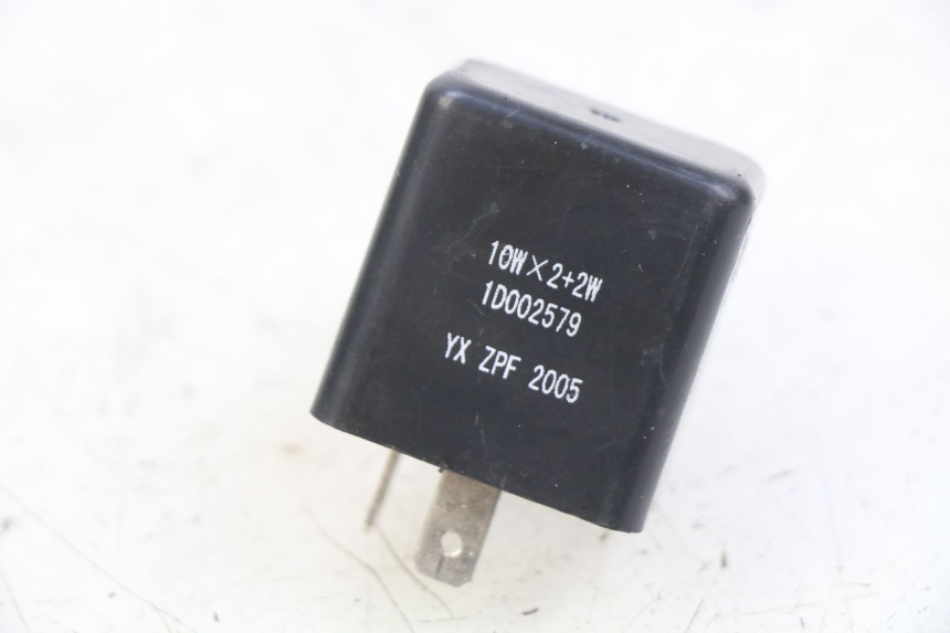 photo de FLASHER RELAY PIAGGIO ZIP 4T 50 (2018 - 2020) - Main view