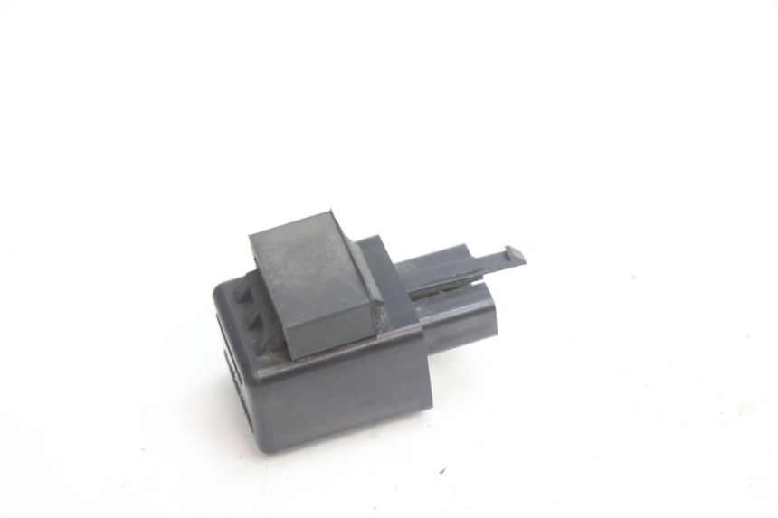 photo de FLASHER RELAY KAWASAKI ZX-6R ZX6R 600 (1995 - 1997) - Zoom on usage condition
