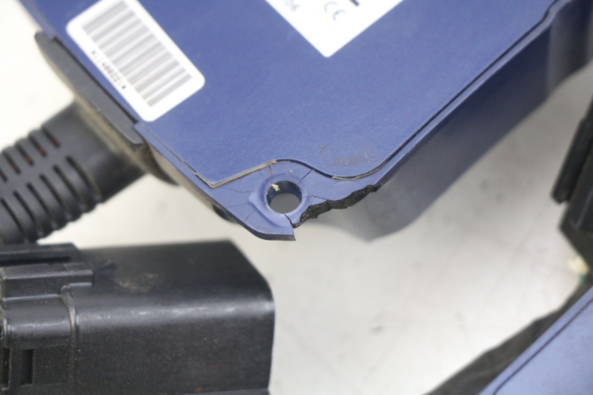 photo de BATTERY CHARGER PEUGEOT E-VIVACITY 1 (2012 - 2018) - Zoom on usage condition