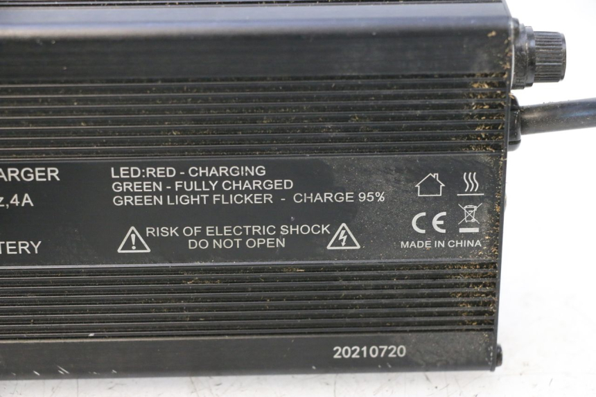 photo de BATTERY CHARGER BAIKU SAKURA 1 (2021 - 2025) - Checked used part
