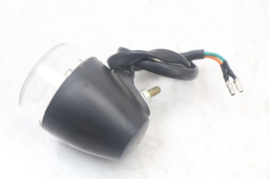 photo de REAR TURN SIGNAL KYMCO AGILITY 4T 50 (2018 - 2022) - Fixing points details