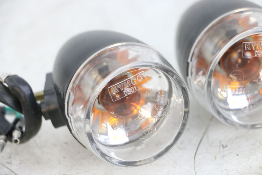 photo de REAR TURN SIGNAL KYMCO AGILITY 4T 50 (2018 - 2022) - Product overview