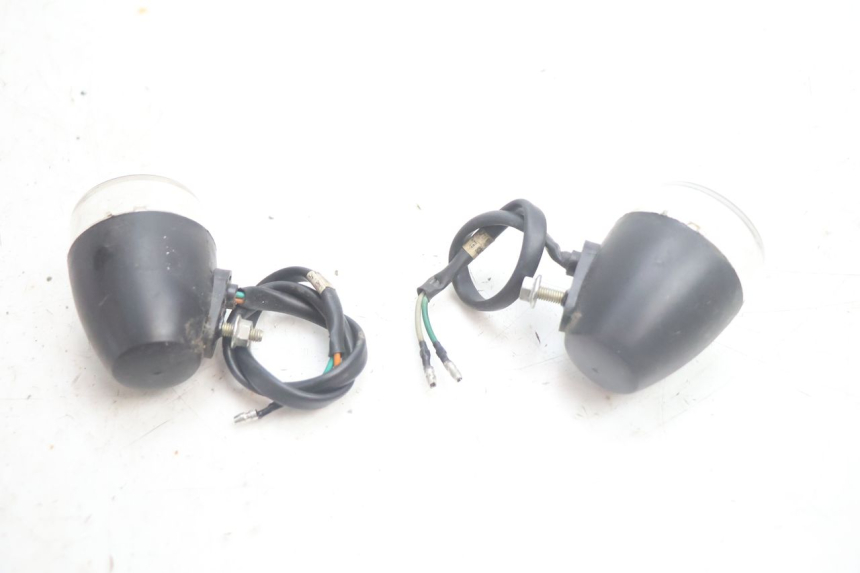 photo de REAR TURN SIGNAL KYMCO AGILITY 4T 50 (2018 - 2022) - Fixing points details