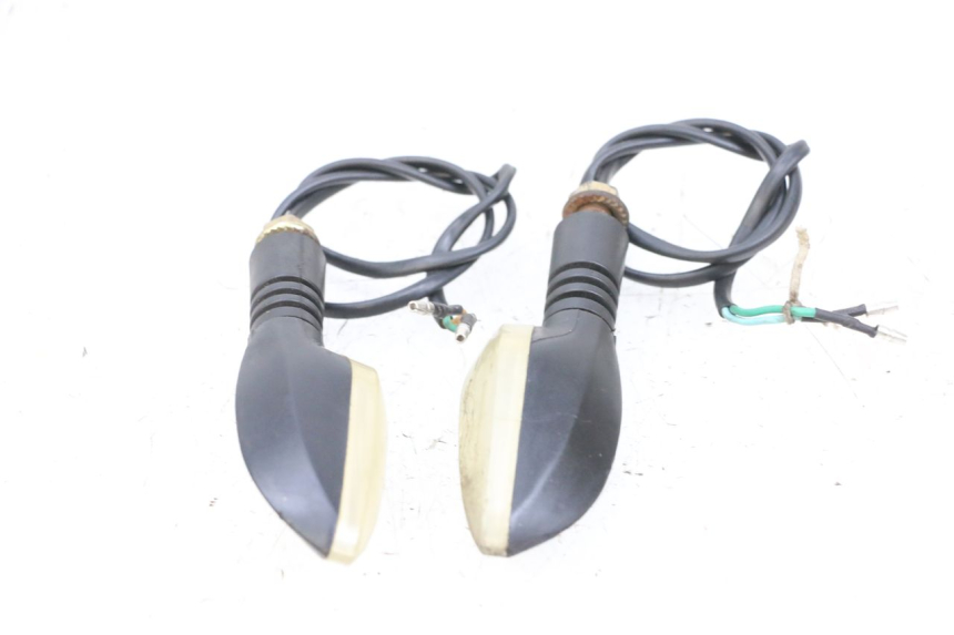 photo de REAR TURN SIGNAL MAG POWER BOMBERS 4T 50 (2016 - 2026) - Technical close-up