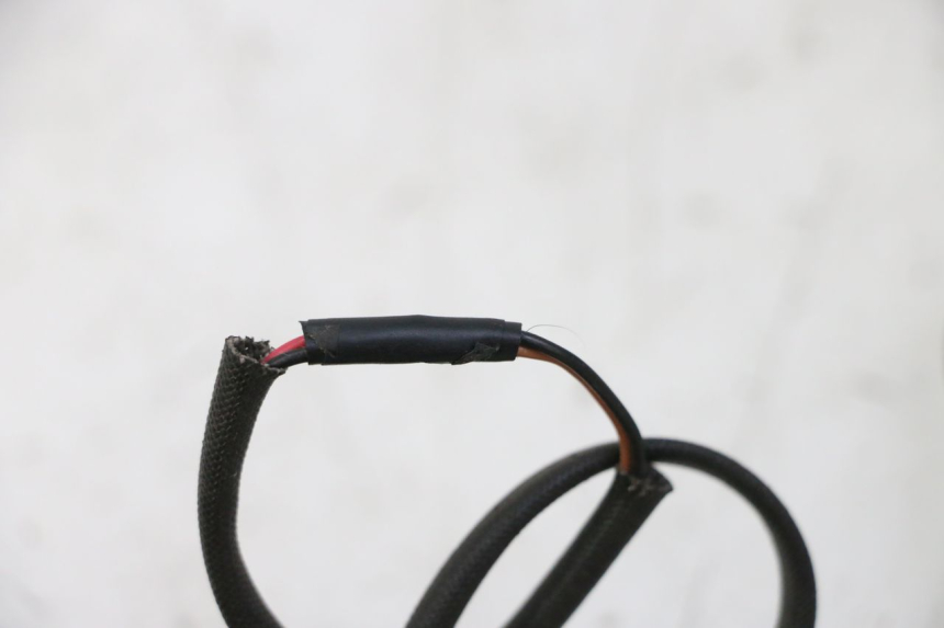 photo de REAR TURN SIGNAL DERBI SENDA SM DRD X-TREME 50 (2011 - 2017) - Fixing points details