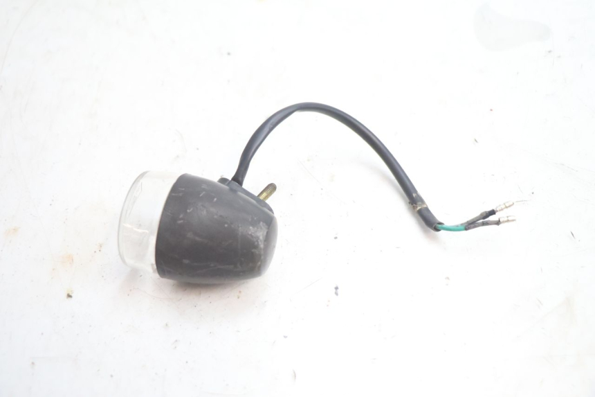 photo de REAR RIGHT TURN SIGNAL KYMCO AGILITY 4T 50 (2018 - 2022) - Zoom on usage condition