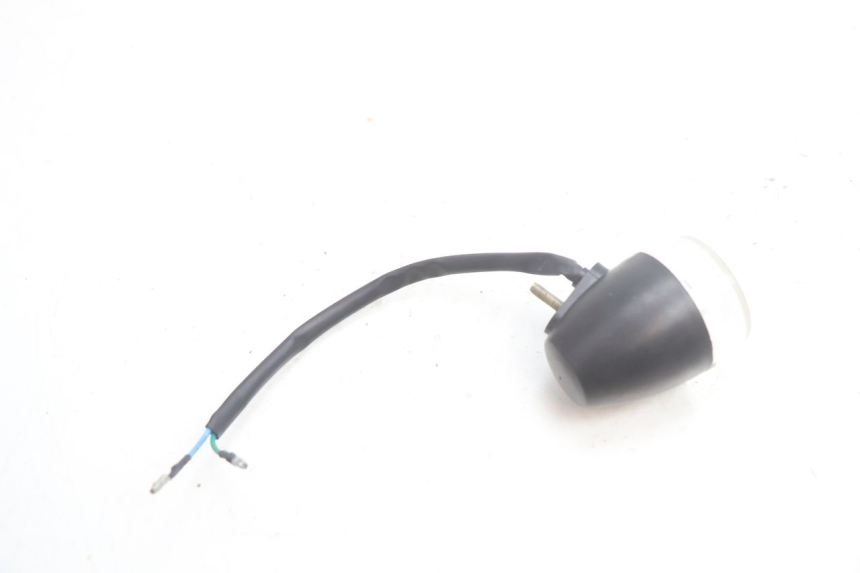 photo de REAR RIGHT TURN SIGNAL KYMCO AGILITY PREMIUM 50 (2007 - 2010) - Alternative perspective