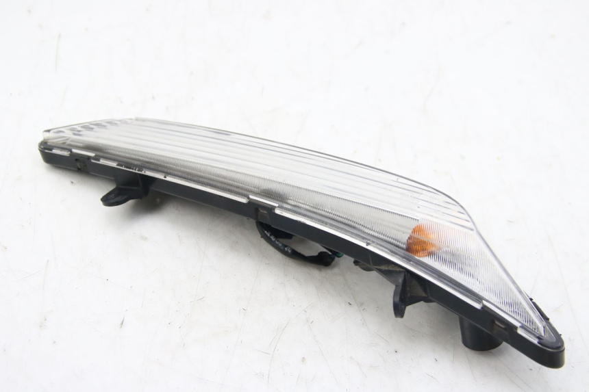 photo de RIGHT REAR TURN SIGNAL ECCITY ARTELEC 670 1 (2013 - 2017) - Component detail