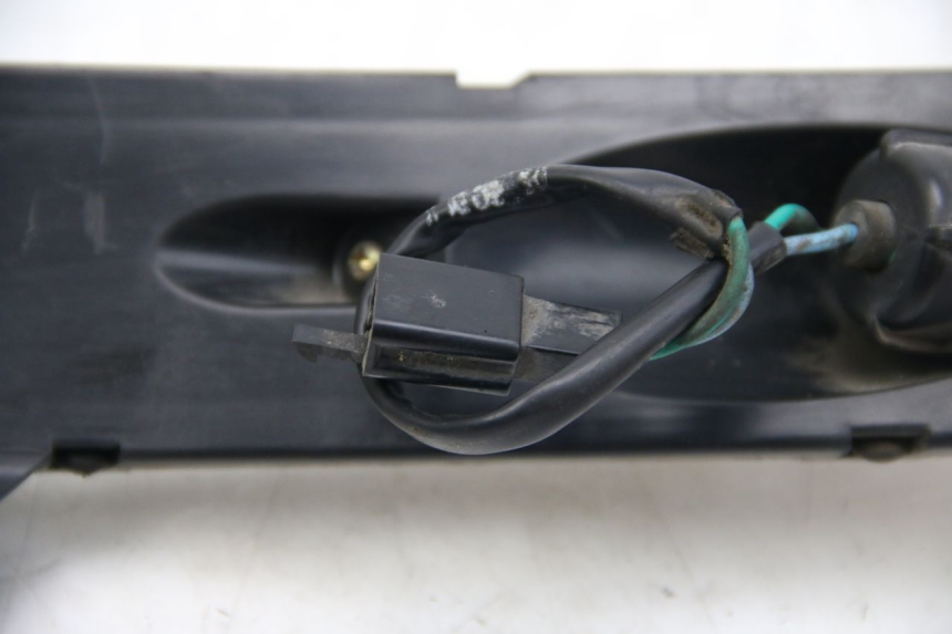 photo de RIGHT REAR TURN SIGNAL ECCITY ARTELEC 670 1 (2013 - 2017) - Surface and material condition