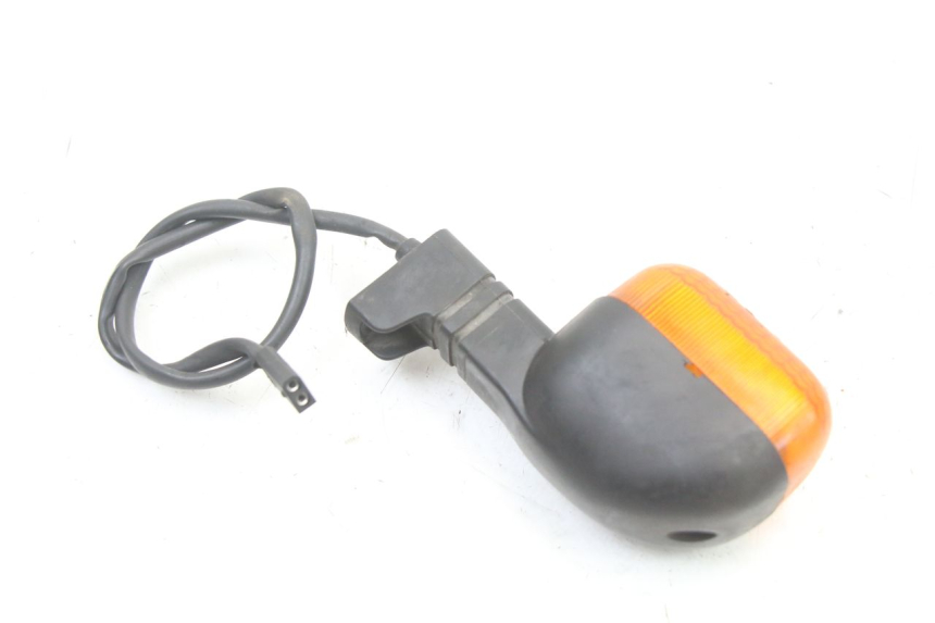 photo de REAR RIGHT TURN SIGNAL BMW C1 125 (2000 - 2003) - Alternative perspective