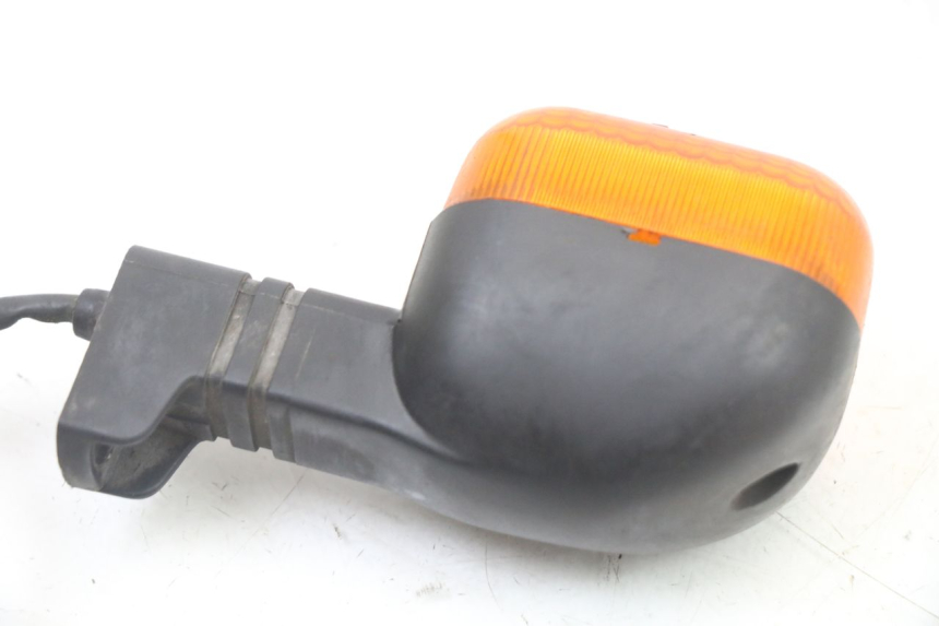 photo de REAR RIGHT TURN SIGNAL BMW C1 125 (2000 - 2003) - Technical close-up