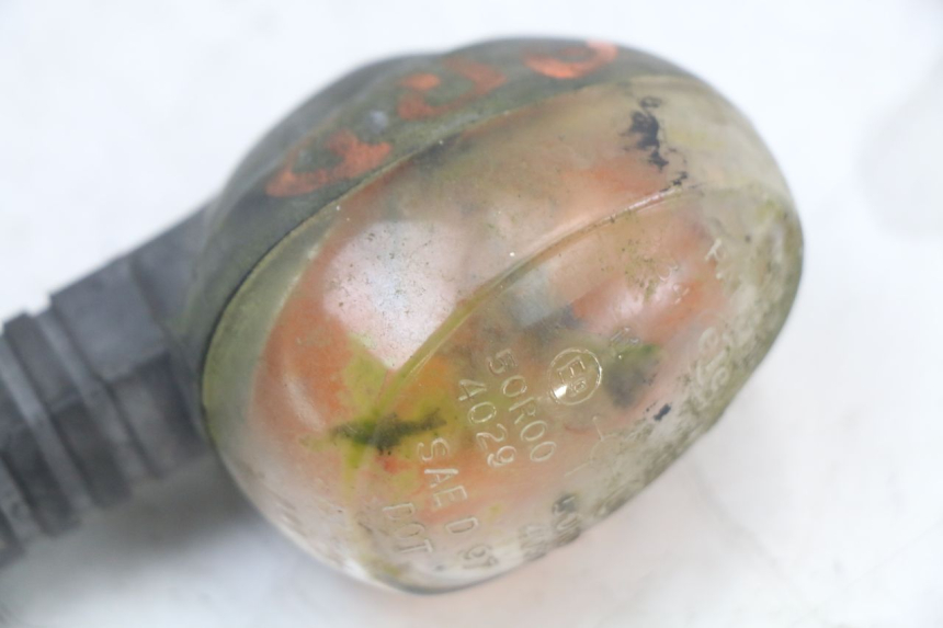 photo de RIGHT REAR TURN SIGNAL MBK BOOSTER SPIRIT 50 (2004 - 2017) - Zoom on usage condition