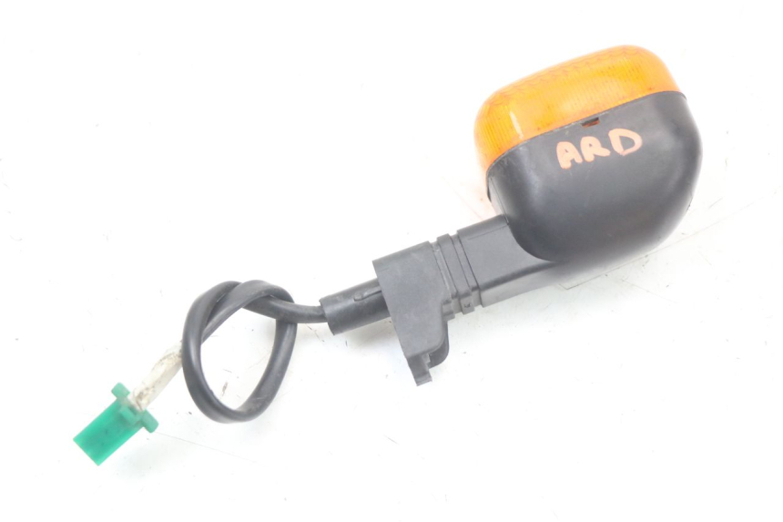 photo de RIGHT REAR TURN SIGNAL YAMAHA BW'S BWS 125 (2010 - 2013) - Alternative perspective