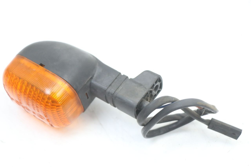 photo de REAR RIGHT TURN SIGNAL BMW C1 125 (2000 - 2003) - Alternative perspective