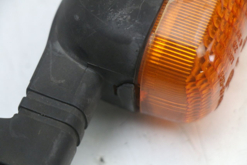 photo de REAR RIGHT TURN SIGNAL BMW C1 125 (2000 - 2003) - Technical close-up