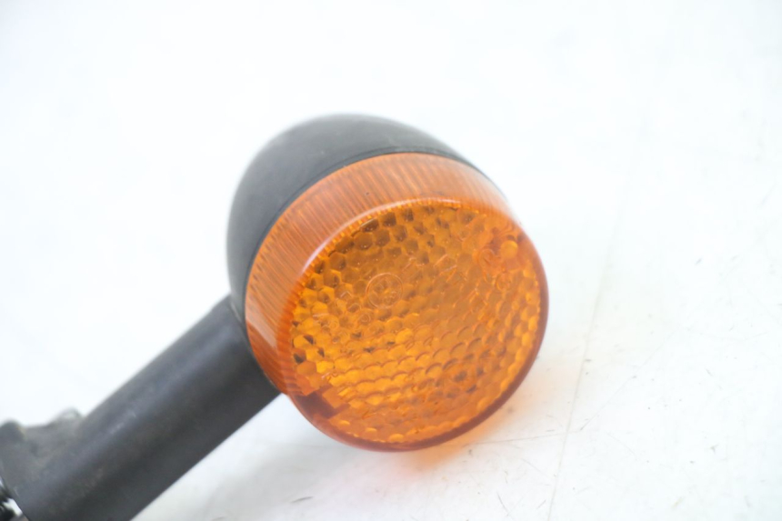 photo de REAR RIGHT TURN SIGNAL APRILIA CLASSIC 125 (1995 - 2001) - Zoom on usage condition
