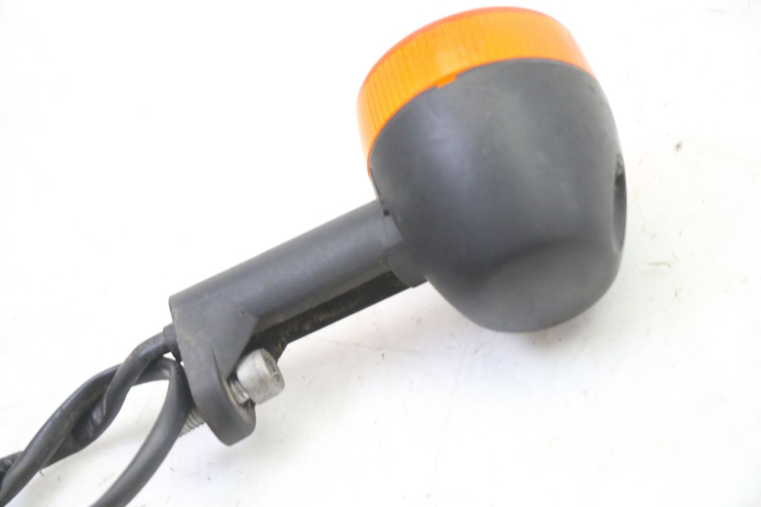 photo de REAR RIGHT TURN SIGNAL APRILIA CLASSIC 125 (1995 - 2001) - Technical close-up