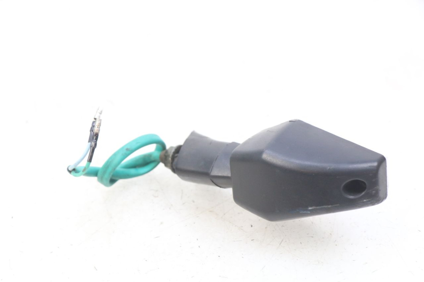 photo de REAR RIGHT TURN SIGNAL SYM CROX 4T 50 (2016 - 2023) - Zoom on usage condition