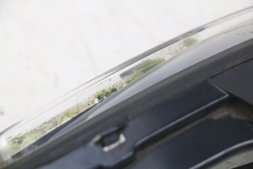 photo de RIGHT REAR TURN SIGNAL PEUGEOT DJANGO 2T 50 (2014 - 2019) - Fixing points details