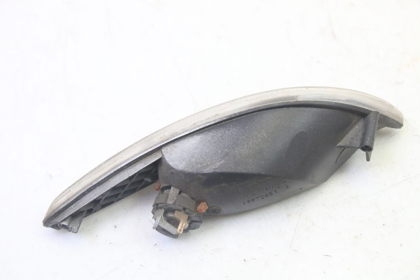 photo de REAR RIGHT TURN SIGNAL PEUGEOT ELYSTAR 50 (2002 - 2014) - Product overview