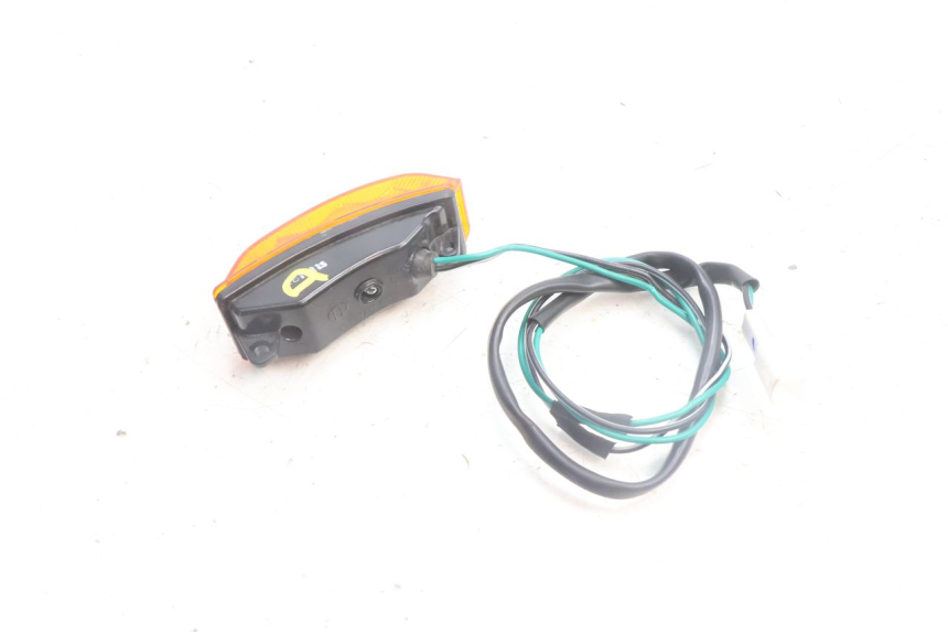 photo de REAR RIGHT TURN SIGNAL ASKOLL ESPRO 1 - Technical close-up