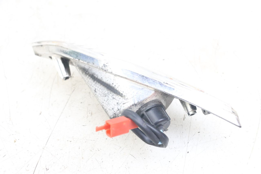 photo de RIGHT REAR TURN SIGNAL SYM FIDDLE 3 III 125 (2014 - 2020) - Technical close-up