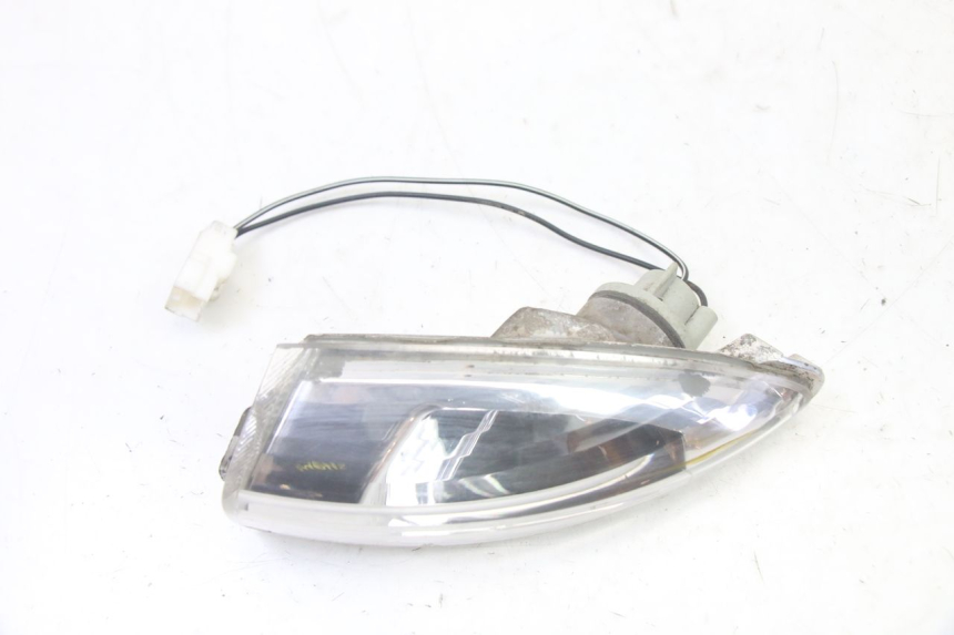 photo de RIGHT REAR TURN SIGNAL PIAGGIO FLY 2T 50 (2004 - 2017) - Zoom on usage condition