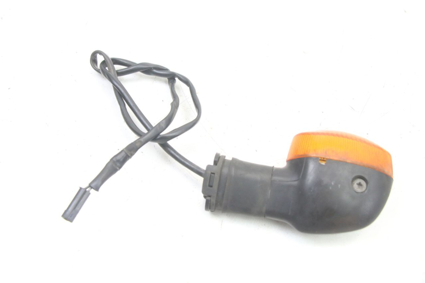 photo de REAR RIGHT TURN SIGNAL YAMAHA FZ6 FAZER S2 600 (2007 - 2011) - Alternative perspective