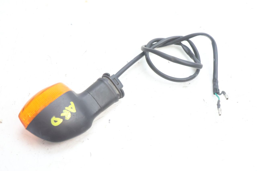 photo de REAR RIGHT TURN SIGNAL YAMAHA FZ8 800 (2010 - 2016) - Fixing points details