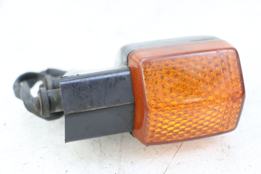 photo de REAR RIGHT TURN SIGNAL HONDA CBR F 1000 (1993 - 1996) - Main view
