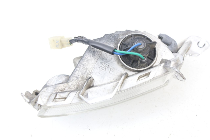 photo de REAR RIGHT TURN SIGNAL KYMCO LIKE 2T 50 (2009 - 2018) - Zoom on usage condition