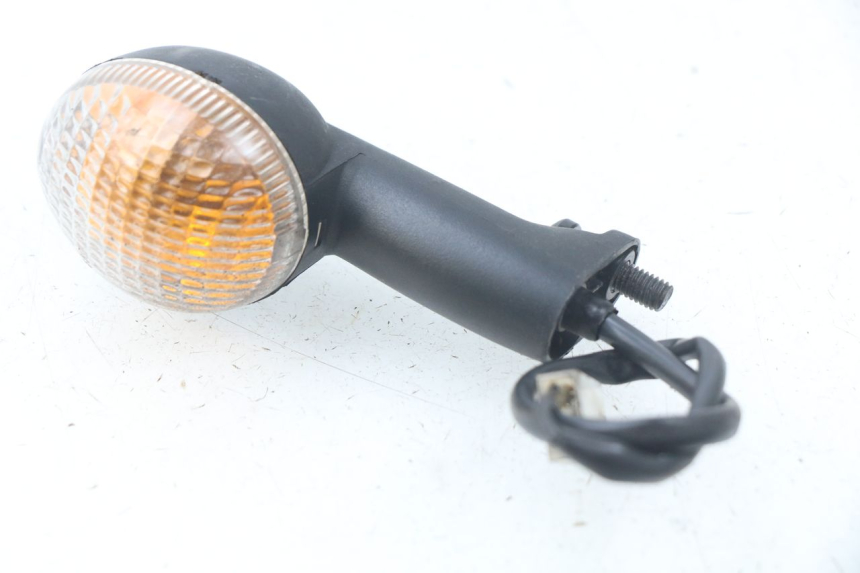 photo de RIGHT REAR TURN SIGNAL PEUGEOT LUDIX 50 (2005 - 2007) - Zoom on usage condition