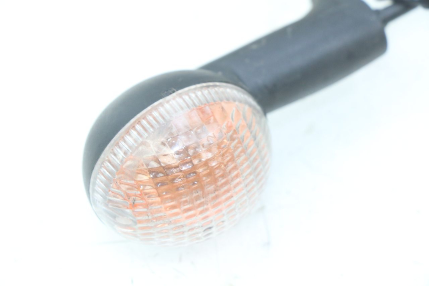 photo de REAR RIGHT TURN SIGNAL PEUGEOT LUDIX 50 (2008 - 2017) - Alternative perspective