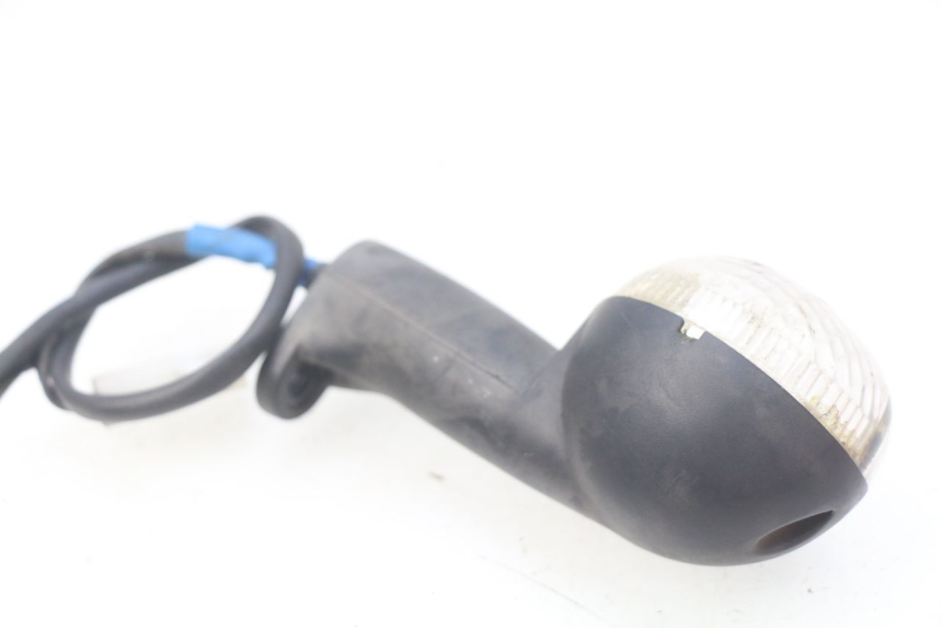 photo de RIGHT REAR TURN SIGNAL PEUGEOT LUDIX 50 (2005 - 2007) - Alternative perspective