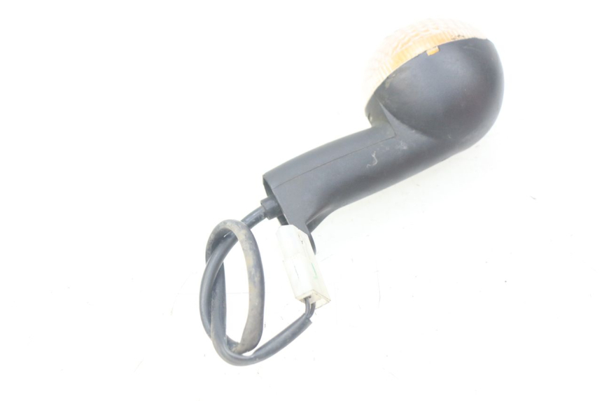 photo de REAR RIGHT TURN SIGNAL PEUGEOT LUDIX 50 (2008 - 2017) - Zoom on usage condition