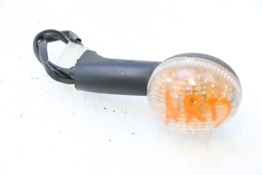 photo de REAR RIGHT TURN SIGNAL PEUGEOT LUDIX 50 (2008 - 2017) - Main view