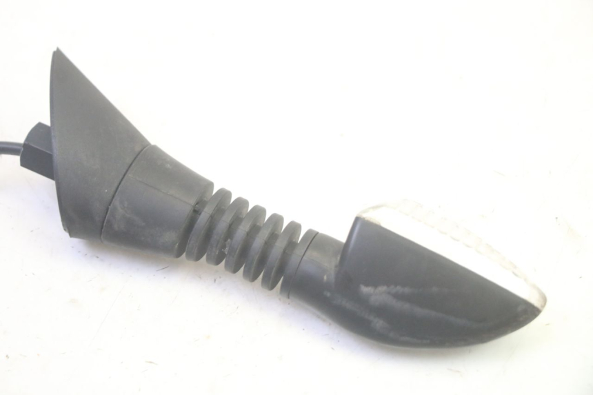 photo de REAR RIGHT TURN SIGNAL PIAGGIO MP3 HPE 350 (2018 - 2020) - Alternative perspective