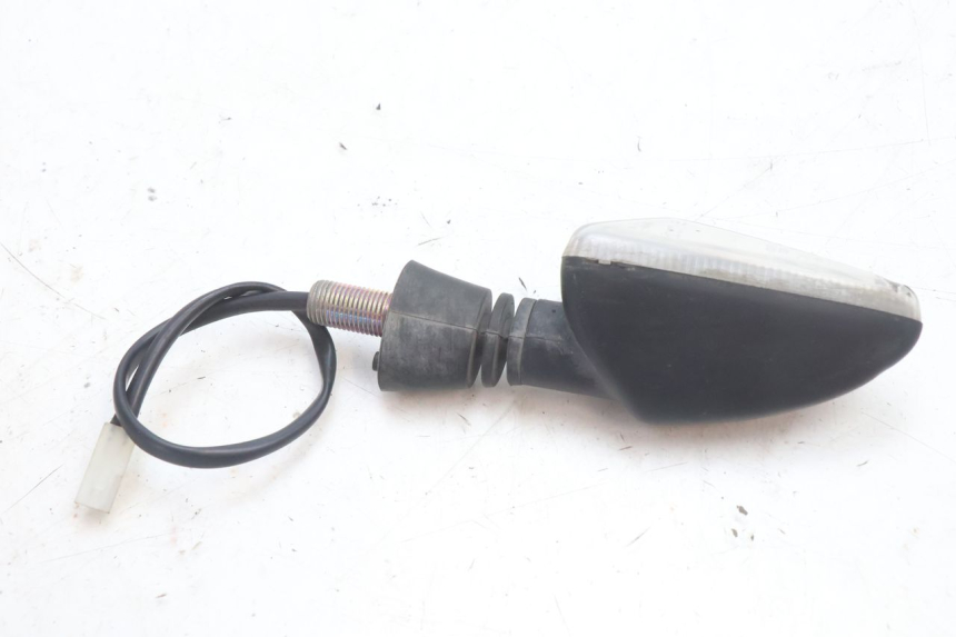 photo de REAR RIGHT TURN SIGNAL PIAGGIO MP3 500 (2016 - 2018) - Zoom on usage condition