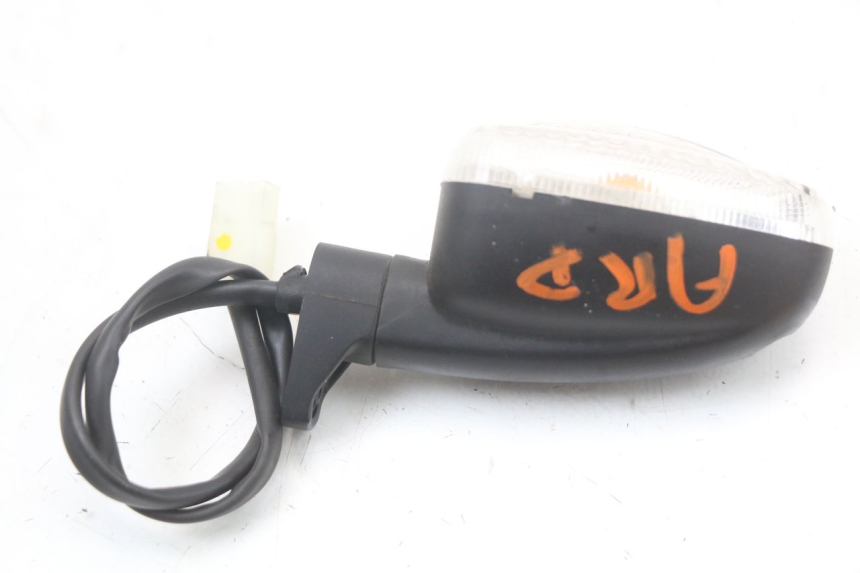 photo de REAR RIGHT TURN SIGNAL MOTO GUZZI NORGE 8V GT 1200 (2011 - 2016) - Technical close-up