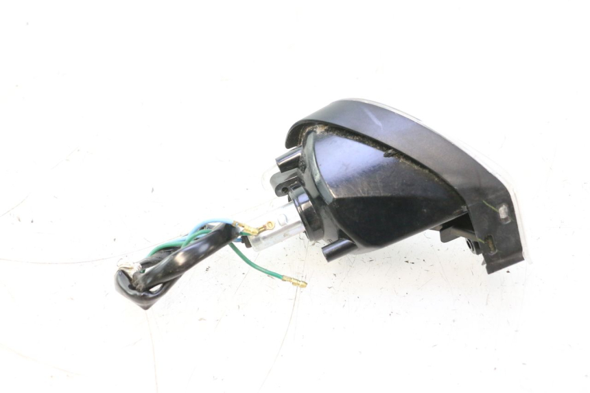 photo de REAR RIGHT TURN SIGNAL HONDA PCX (JF28) 125 (2009 - 2011) - Technical close-up