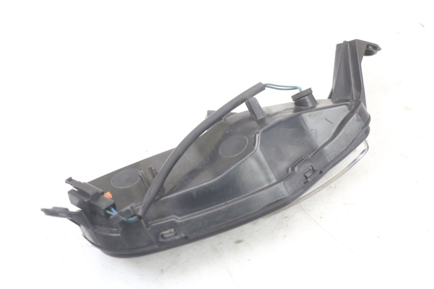photo de REAR RIGHT TURN SIGNAL PEUGEOT DJANGO 125 (2014 - 2017) - Technical close-up