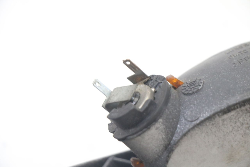 photo de REAR RIGHT TURN SIGNAL PEUGEOT ELYSTAR 50 (2002 - 2014) - Product overview